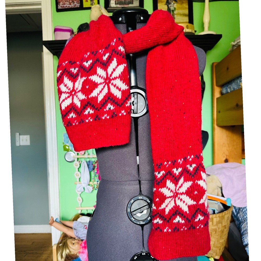 Tommy‎ Hilfiger Fair Isle Red Snowflake Scarf